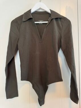 BANANA REPUBLIC BODY SUIT - GREEN - Size M